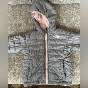 The NorthFace Reversable Coat in 4T